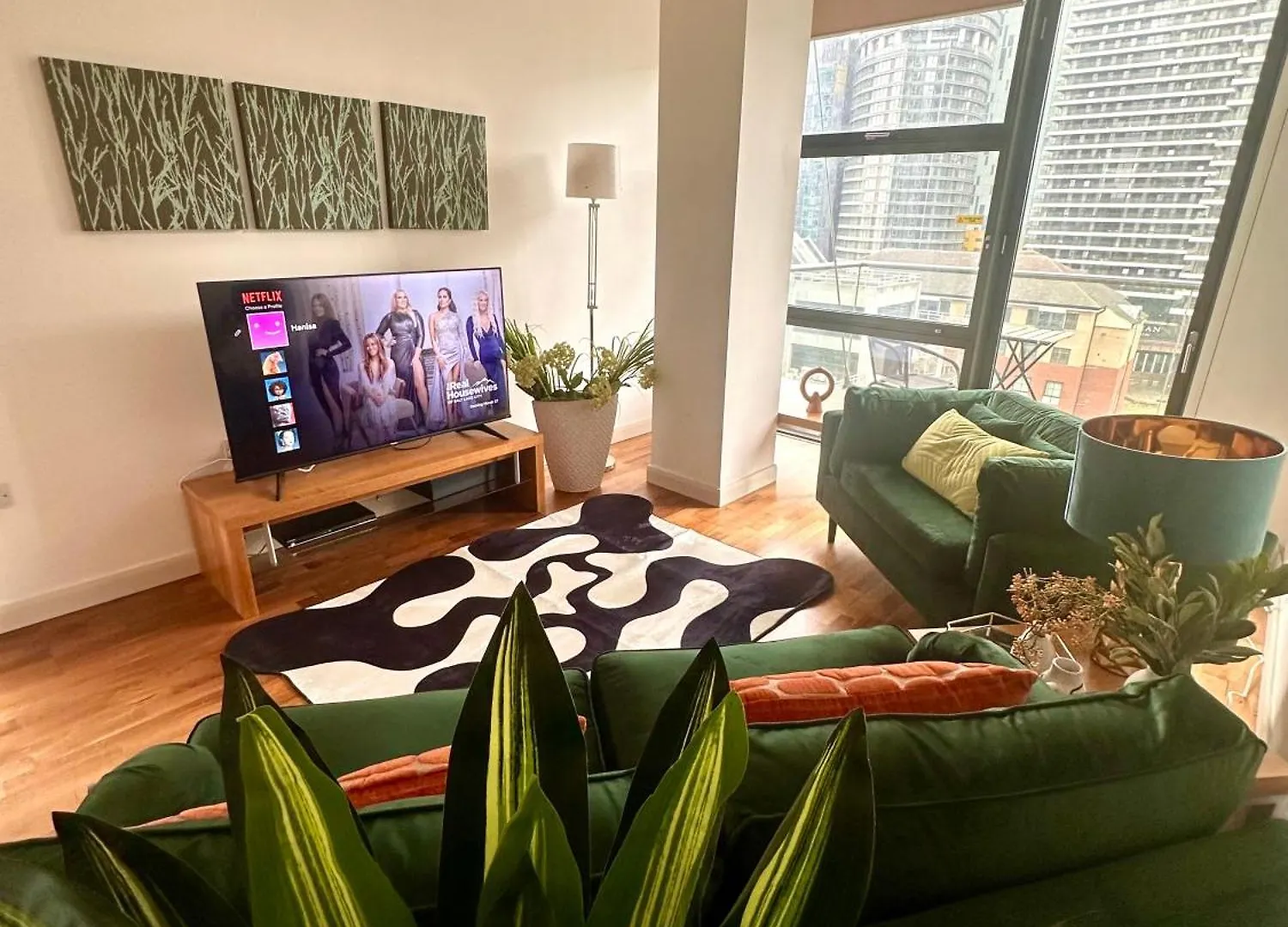 New Two Bedroom Apartment With Balcony London